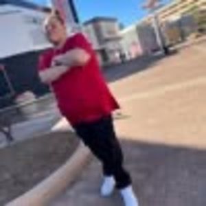 Meet your Posher, Kellie